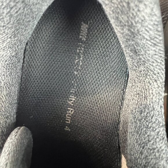 Nike ReactX Infinity Run 4 Gore-Tex Women’s Size 7.5 Black Gray HQ0264-001 - Picture 12 of 16